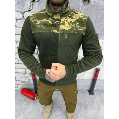 Чоловіча флісова кофта відтінку олива з липучками та шевронами