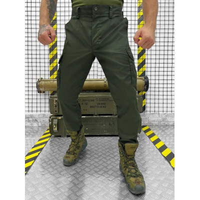 Стильні та практичні: осінні армійські штани карго Oliva військового стилю